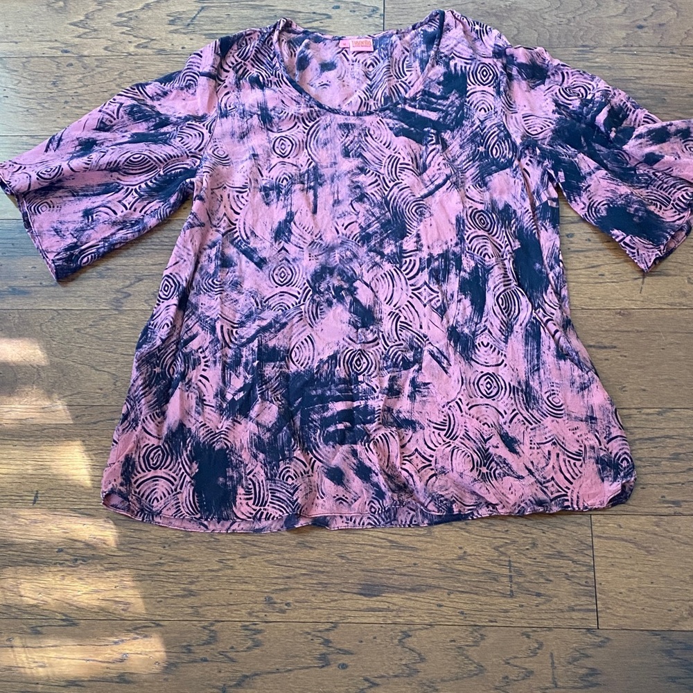 Tianello women’s 100% silk blouse- medium